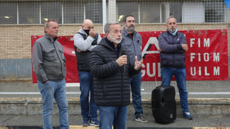 Crisi ex Ilva, oggi Muliere a Roma con gli operai in sciopero: “faremo un consiglio comunale aperto”